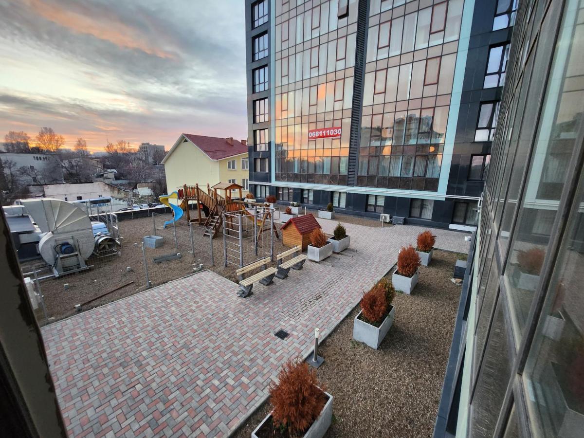Diplomat The Best Ultra Central Apartaments Chişinǎu Buitenkant foto